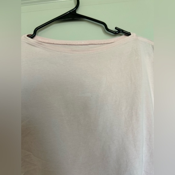 Lululemon Back in Action tee dusty rose - Picture 6 of 9